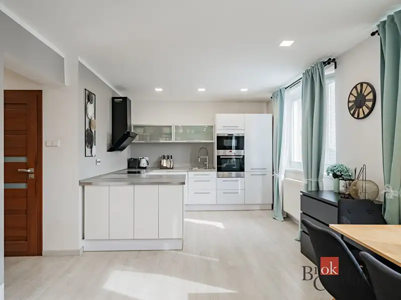 Prodej bytu 3+kk 78 m², Nová Ves – náhled fotky 1