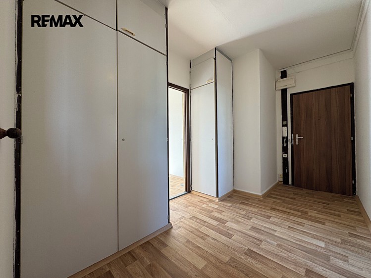 Квартира 3+1 на продаж, 61 м² (30 з 32)