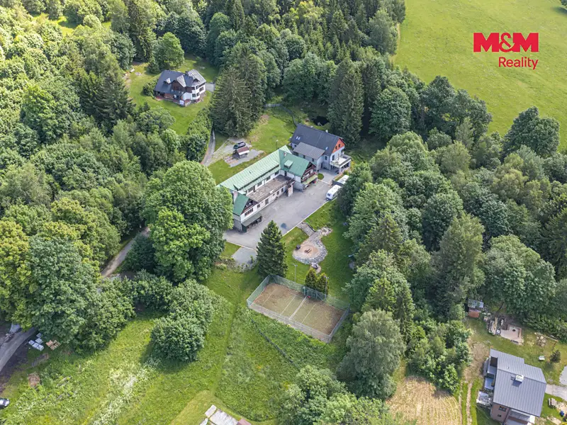Prodej ubytovacího zařízení 1200 m², Deštné v Orlických horách – náhled fotky 3