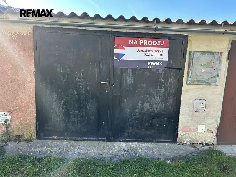 Prodej garáže 18 m², Náměšť nad Oslavou – náhled fotky 1