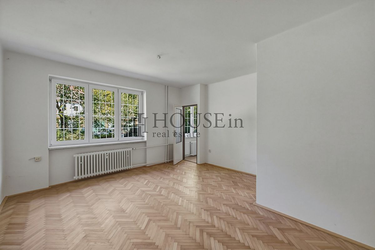 Prodej bytu 1+kk 34 m², Praha – fotka 1 z 3