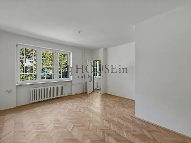 Prodej bytu 1+kk 34 m², Praha – náhled fotky 1
