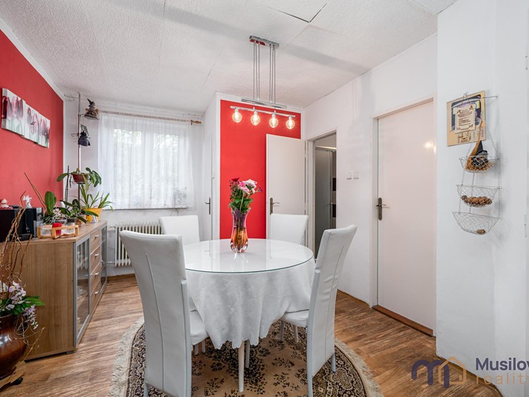 Haus zum Kauf, 195 m² (3 von 39)