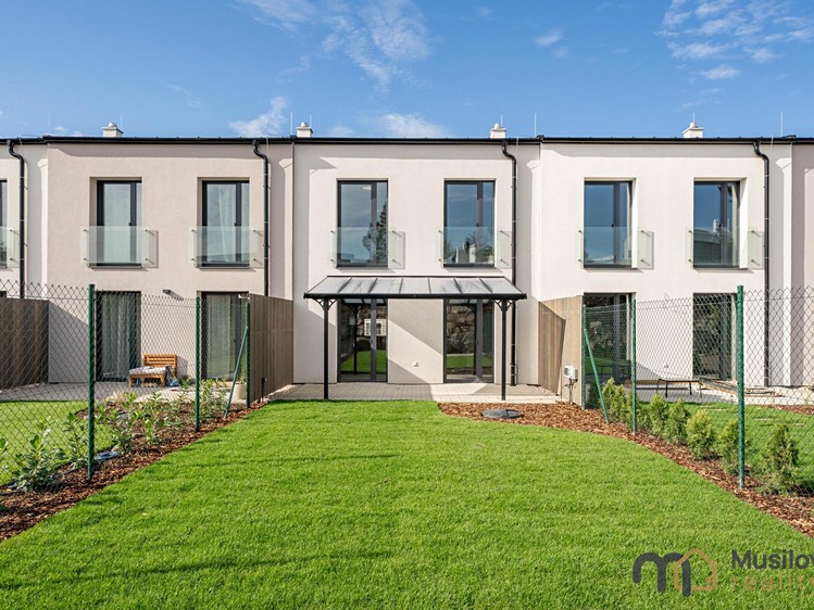 Pronájem domu, 92 m² (16 z 25)