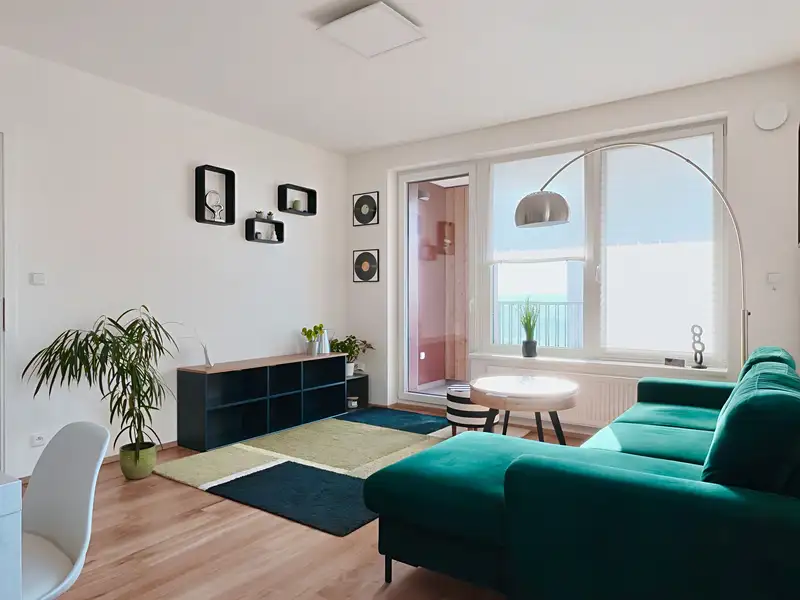 Pronájem bytu 2+kk 58 m², Praha – náhled fotky 2