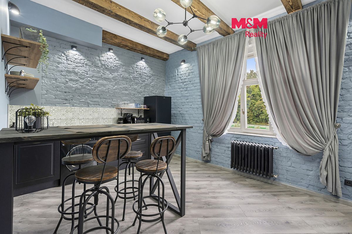 Pronájem bytu 1+1 46 m², Karlovy Vary – fotka 1 z 3