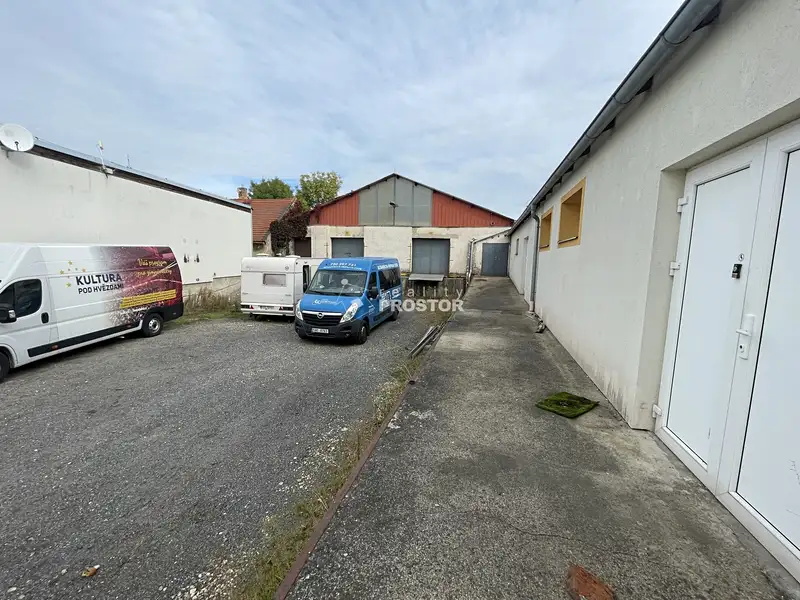 Pronájem skladového prostoru 1100 m², Jirny – náhled fotky 3