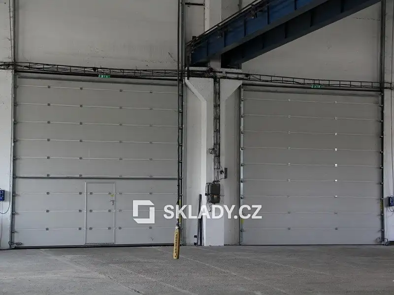 Prodej skladového prostoru 6803 m², Holíč – náhled fotky 2