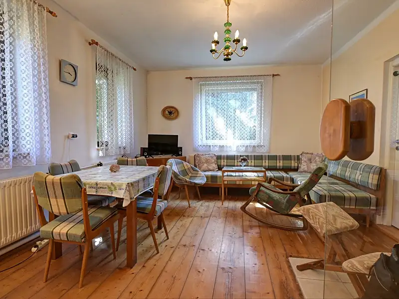 Prodej rodinného domu 203 m², pozemek 1246 m², Horní Branná – náhled fotky 3