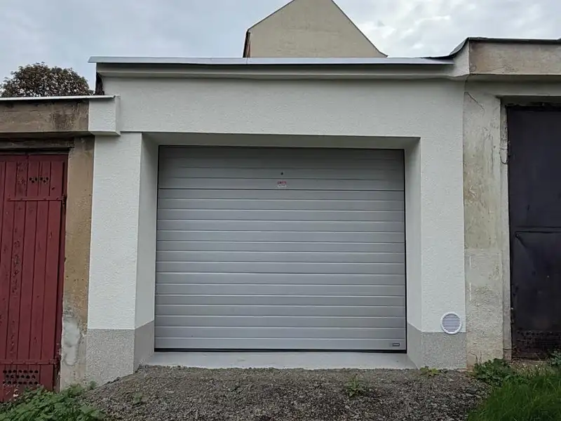 Pronájem garáže 22 m², Teplice – náhled fotky 1