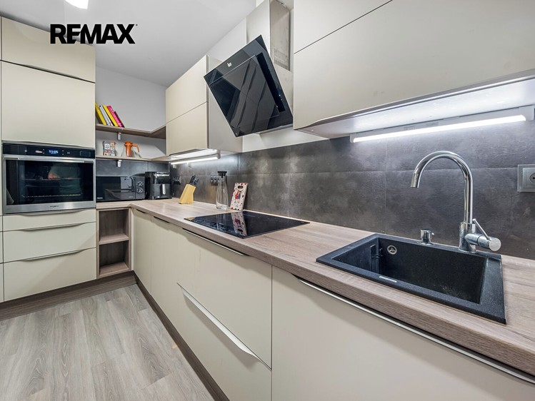 Квартира 3+kk на продаж, 65 м² (2 з 22)