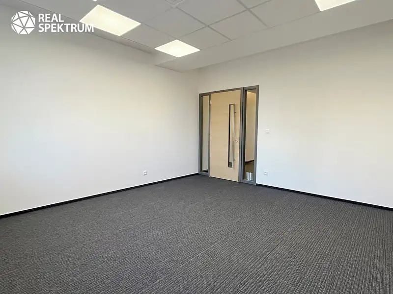Pronájem kanceláře 29 m², Brno – náhled fotky 1