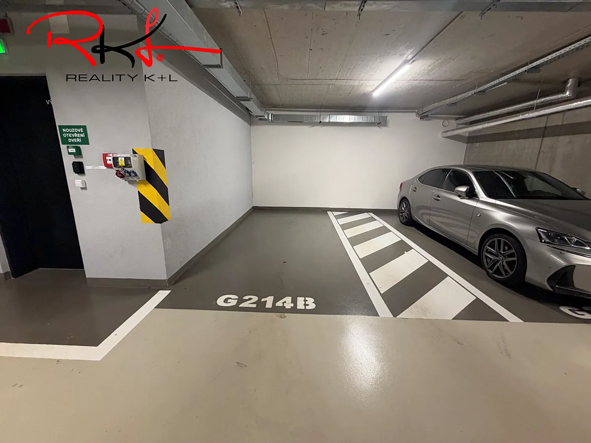 Pronájem garáže 15 m²