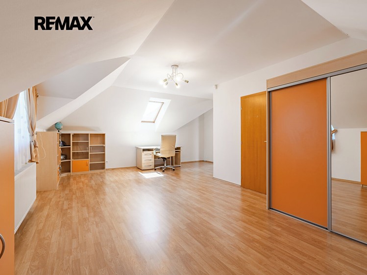 Haus zur Miete, 280 m² (22 von 72)
