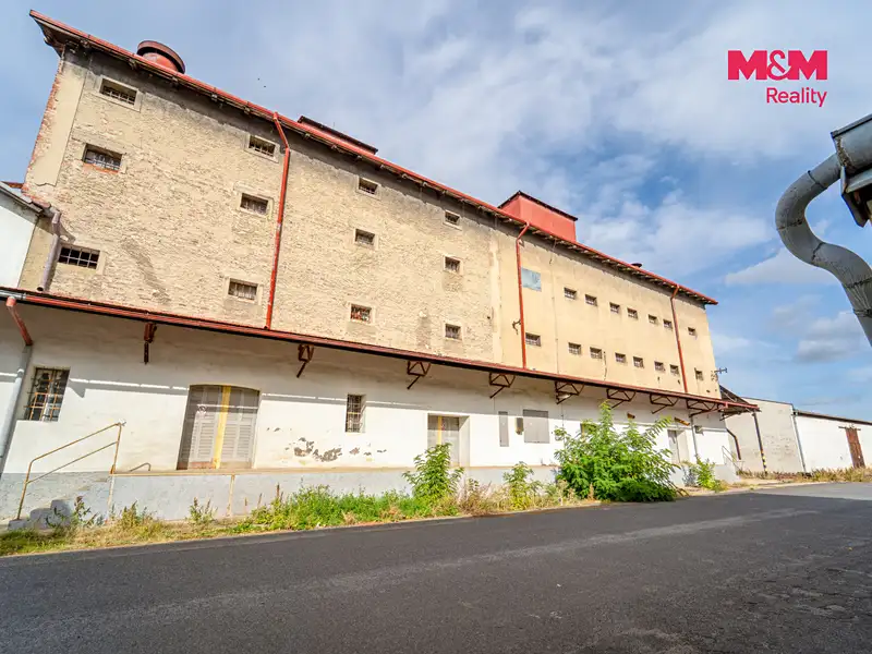 Prodej zemědělského objektu 5000 m², Podbořany – náhled fotky 3