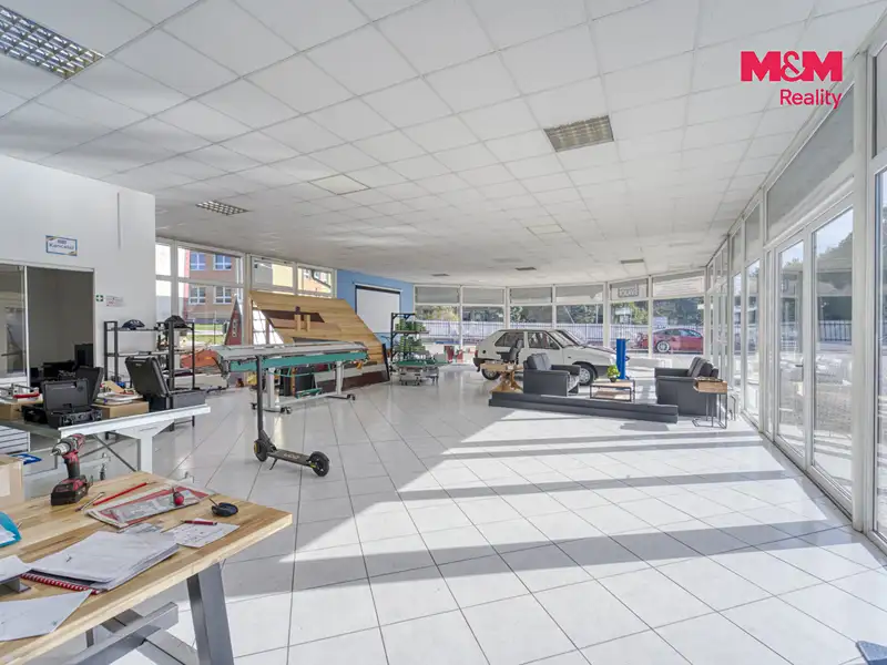 Prodej obchodního prostoru 561 m², Toužim – náhled fotky 2