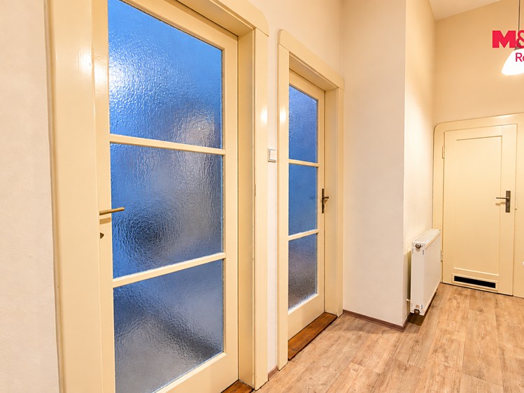 Wohnung 1+1 zum Kauf, 58 m² (12 von 19)