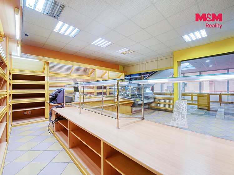 Комерційне приміщення в оренду, 86 м² (13 з 14)