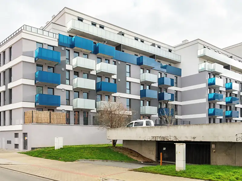 Pronájem bytu 1+kk 36 m², Plzeň – náhled fotky 3