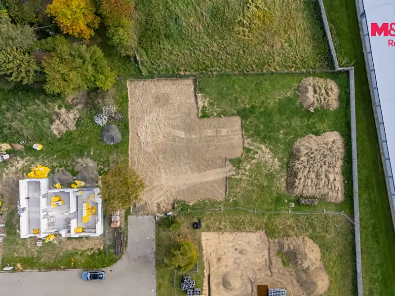 Prodej stavebního pozemku 1285 m², Velké Albrechtice – náhled fotky 2