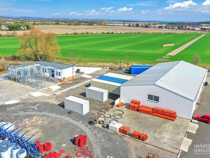 Pronájem skladového prostoru 124 m², Hradec Králové – náhled fotky 1