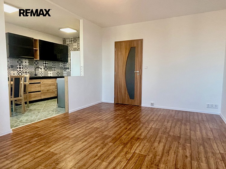 Pronájem bytu 3+kk, 69 m² (3 z 20)