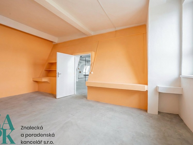Gewerbefläche zur Miete, 303 m² (5 von 7)