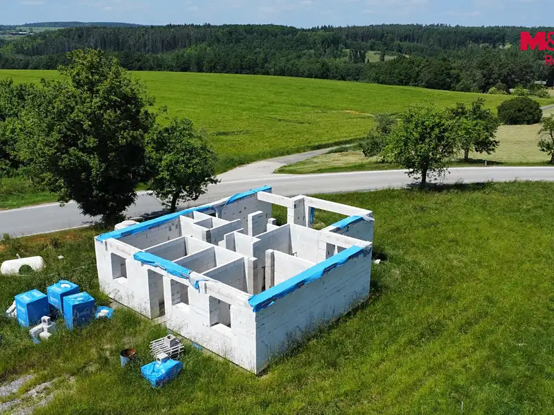 Prodej stavebního pozemku 1208 m², Týn nad Vltavou – náhled fotky 3
