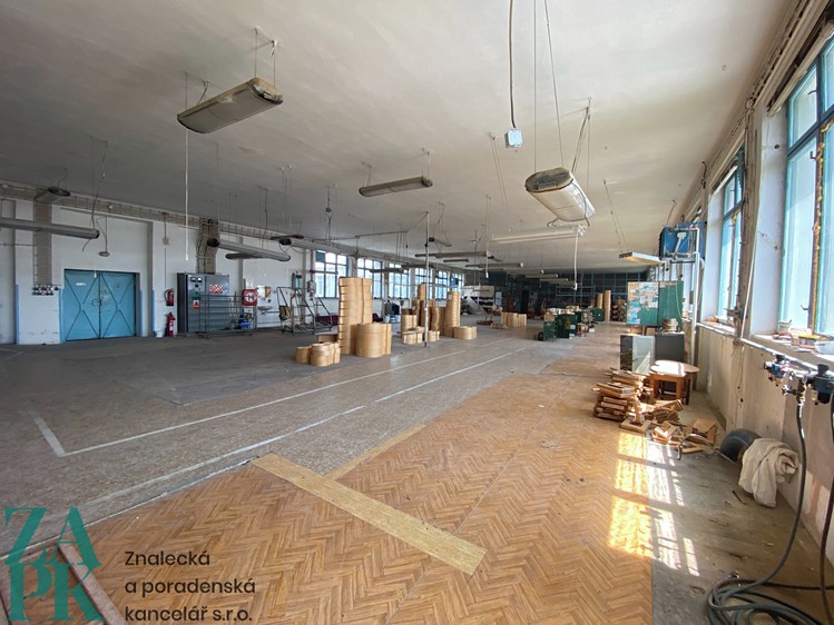 Pronájem komerčního prostoru, 500 m² (11 z 23)