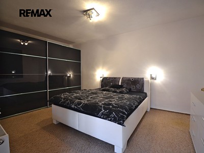 Будинок на продаж, 307 м² (3 з 81)