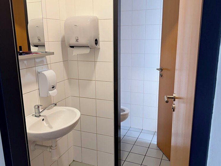 Pronájem komerčního prostoru, 229 m² (8 z 17)
