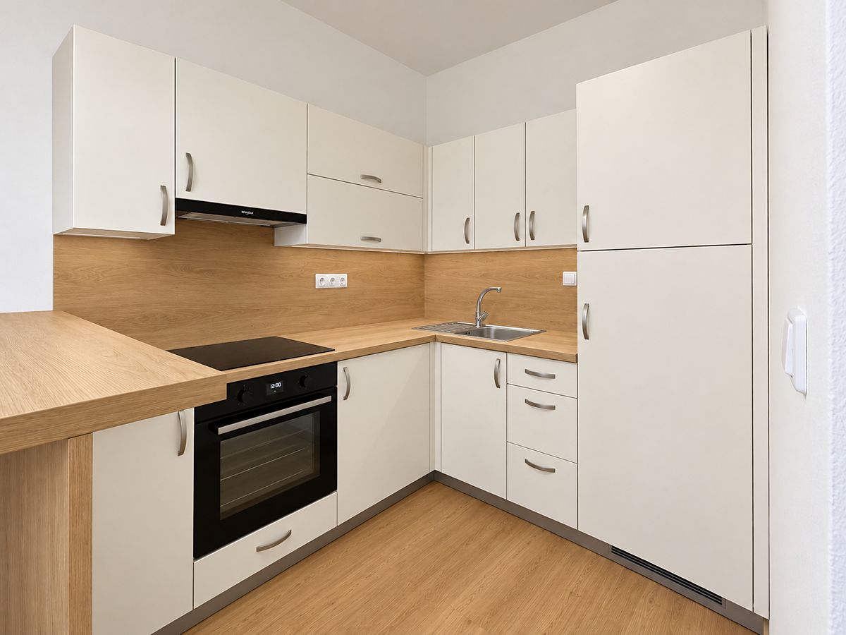 Pronájem bytu 2+kk 35 m²