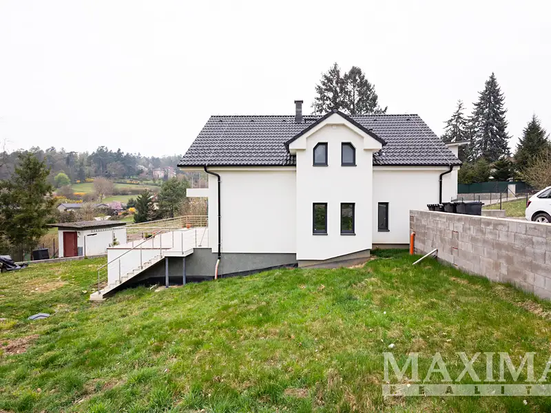 Prodej rodinného domu 220 m², pozemek 1315 m², Mnichovice – náhled fotky 2