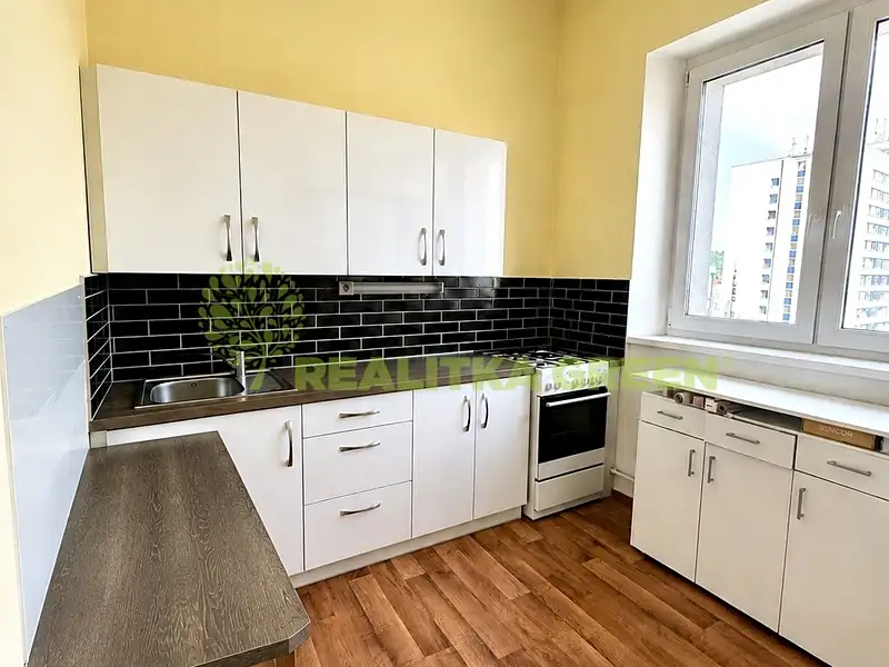 Prodej bytu 3+1 76 m², Zlín – náhled fotky 3