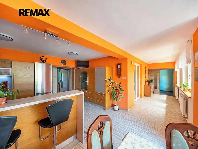 Prodej vícegeneračního domu 220 m², pozemek 3585 m², Krhovice – náhled fotky 3