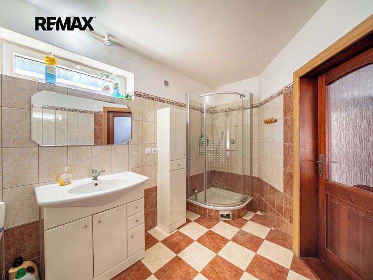 Prodej domu, 550 m² (24 z 40)