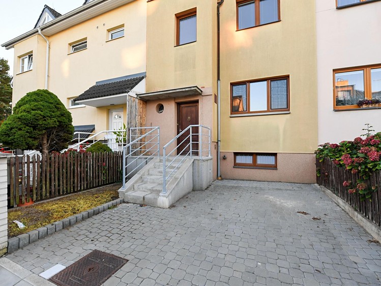Pronájem domu, 100 m² (19 z 40)