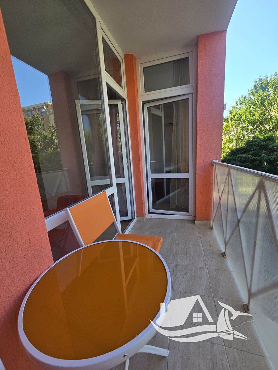 Prodej bytu 2+kk 44 m², Nesebar – fotka 1 z 3