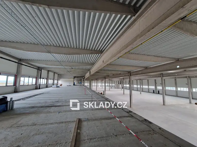 Pronájem skladového prostoru 1700 m², Jihlava – náhled fotky 2