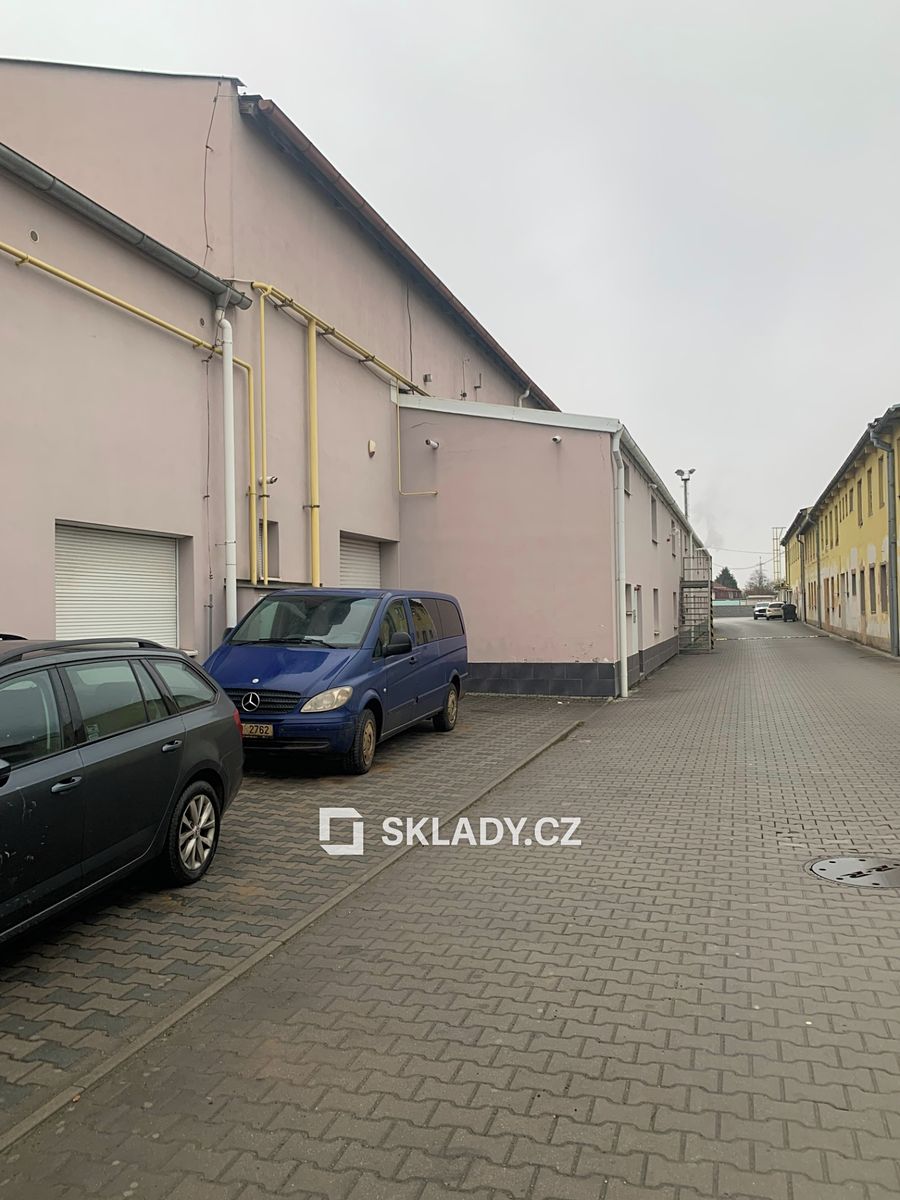Pronájem skladového prostoru 2700 m², Plzeň – fotka 1 z 3