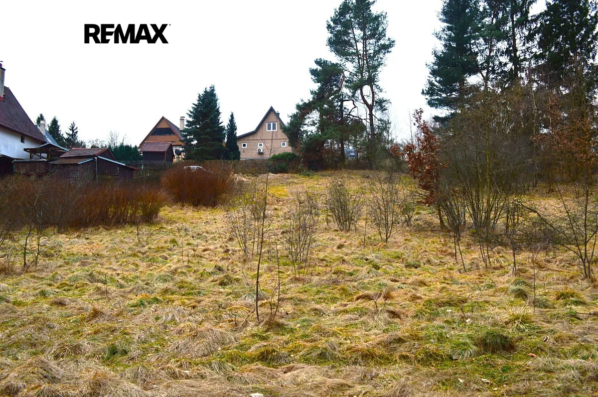 Prodej stavebního pozemku 645 m²