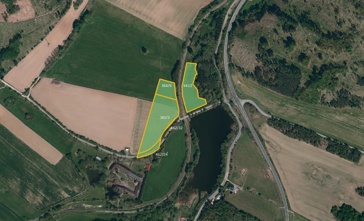 Prodej pole 30363 m²