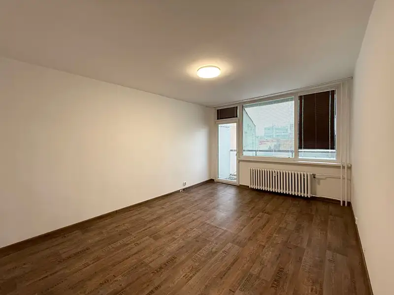 Pronájem bytu 2+1 62 m², Chomutov – náhled fotky 3