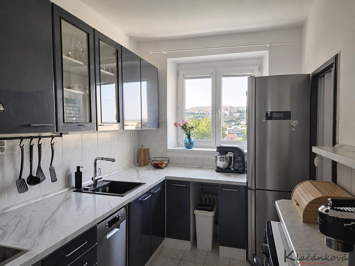 Prodej bytu 3+1 73 m², Zlín – fotka 1 z 3