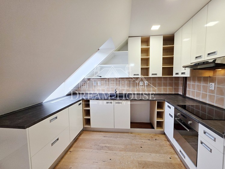 Prodej bytu 4+kk, 84 m² (5 z 34)