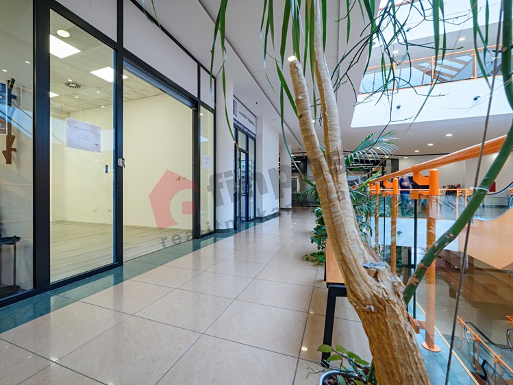 Комерційне приміщення в оренду, 37 м² (6 з 19)