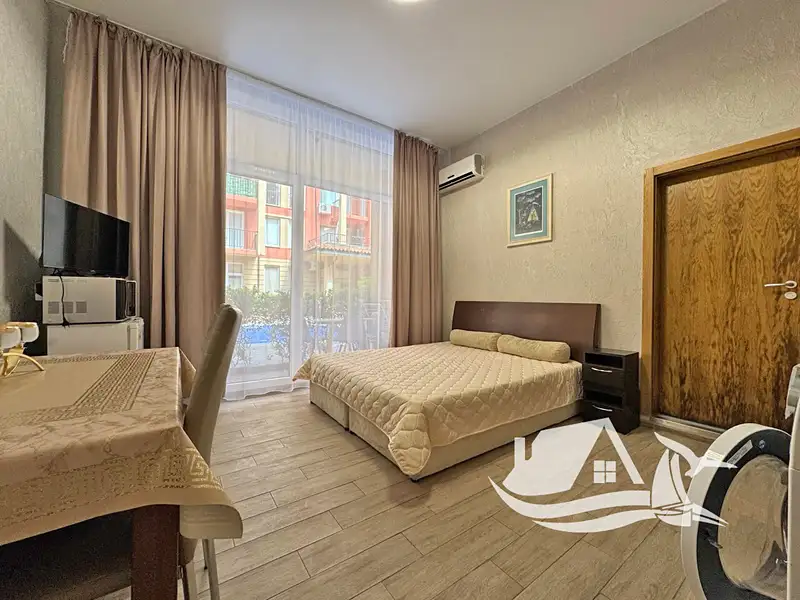 Prodej bytu 1+kk 32 m², Nesebar – náhled fotky 1