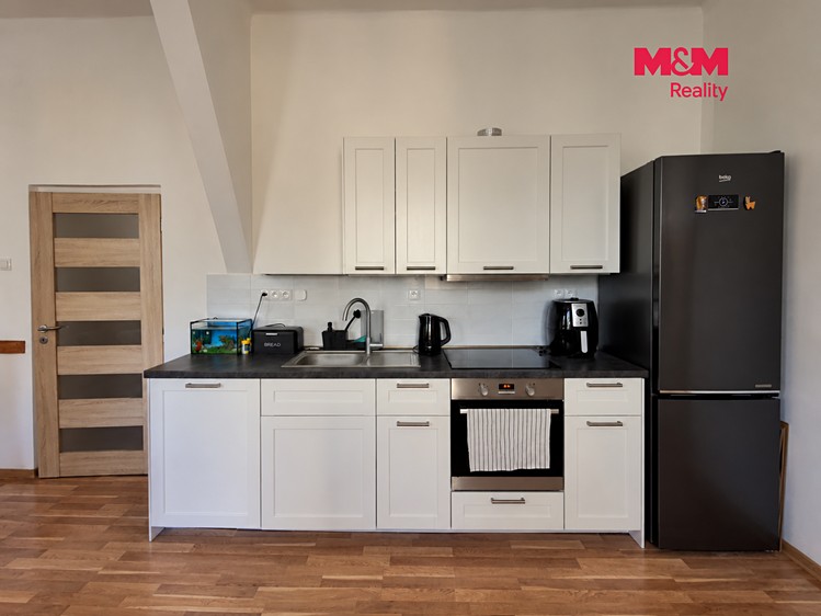 Квартира 2+kk в оренду, 54 м² (3 з 10)