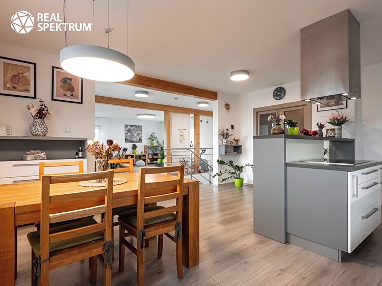 Prodej domu, 265 m² (19 z 35)