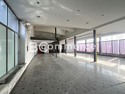 Pronájem skladového prostoru 473 m²